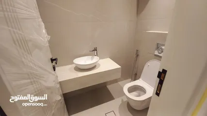  12 شقة للبيع في عبدون ( Property 42104 )-175064045