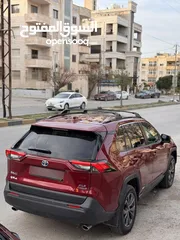  16 Toyota rav4 2023 xle premium