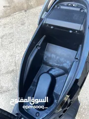  10 سكوتر كيمكو 200 للبيع