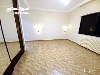  3 شقة غير مفروشة للإيجار 220م2 ( Property 15554 ) سنوي فقط