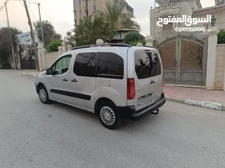  5 بيجو باتنلر 2015 ديزل بسعر حررق 37000 ألف نقدا البدل وارد منبدل هوك خلفي غرفه جلد