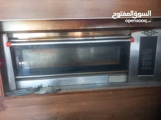  4 فرن بيتزا ومعجنات للبيع