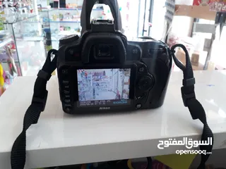  6 كاميرا نيكون D90 مستعملة