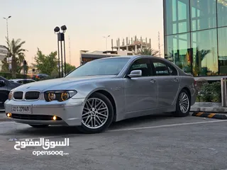  2 BMW 745 موديل 2002