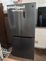  2 ثلاجه شارب بحالة الوكالة