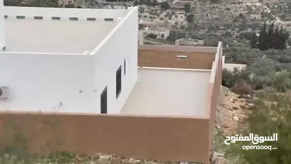  31 بيع بيت مستقل (فيلا) بالسلط  دعم الغزالات ,ام جوزة، تشطيبات فاخرى، بناء 230م ترسات 400م ,900م ارض
