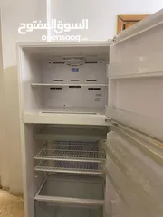  2 ثلاجة هيتاشي للبيع