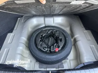  12 هنداي إلنترا هايبرد 2022 ليميتد أعلى صنف  بحال الوكالة جمرك من يوم