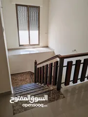  9 للبيع شقة من طابقين (نظام امريكي) مميزة في عمان – الهاشمي الشمالي / نويجيس
