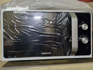  1 Samsung oven solo MS23F300EEW 800w