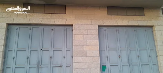  2 مخازن للايجارر