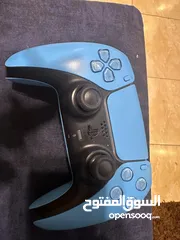  1 جهاز تحكم بلاي ستيشن 5 بحالة ممتازة