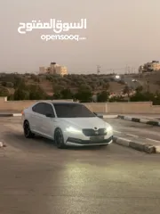  9 ŠKODA SUPER B SPORT LINE FACE LIFT