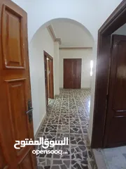 4 شقه فارغه للإيجار الجبيهه