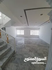  2 فلة للإيجار في المحرق / 3 أدوار (villa for rent in Muharraq :3 floors)