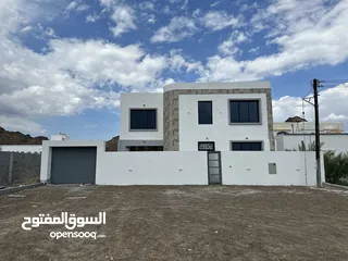  8 منزل للبيع ولاية سمائل المدرة خلف بنك مسقط  من طابقين (سعر منافس في منطقة راقية)
