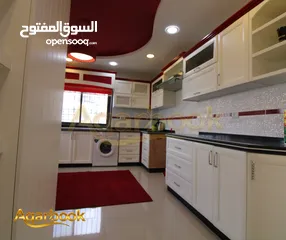  11 شقة مميزة للبيع في الطيرة