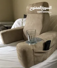  7 Homedics Comfortable reading pillow with  cup holder مخدة مسند للقراءة او الجلوس جديد غير مستعمل new
