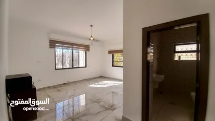  9 شقة  غير مفروشة للايجار في عبدون  ( Property 40264 ) سنوي فقط