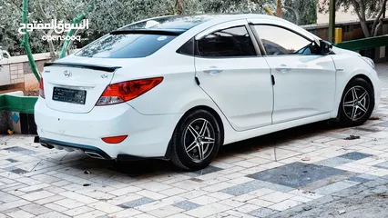  6 /Hyundai Accent 2016 برخصة بنزين  1400  6 غيار  056110865 جير ماطور شوسطة مكنيكيات افحص وين بدك