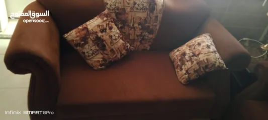  3 كنب شبة جديد مع البرادي