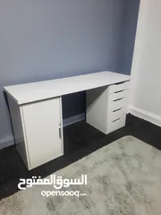  5 طاولة مكتب مميز قياس مترين متوفر عدة ألوان وقياسات حسب الطلب من لامينيت للأثاث المكتبي