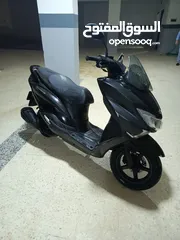  1 سكوتر سوزوكي بيرجمان