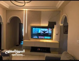  5 بليط وفني تركيب بديل الرخام وبديل الخشب