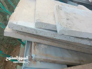  10 رخام مطبخ مع الخزائن   و مجلى عدد 2   و مغسلة بحاله جيده جدا    للبيع بسعر مغري