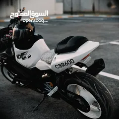  2 بطح F4i.  موديل (2004)