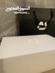  7 للبيع ساعة يد نون اوفيشال الفاخرة  For sale a luxurious official Noon watch. نسائية ورجالية  Unisex