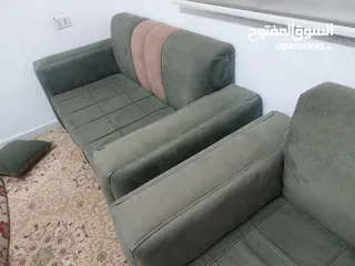 4 طقم كورنر بحالة جيدة جدا وبسعر مغري