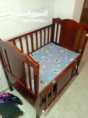  1 سرير اطفال