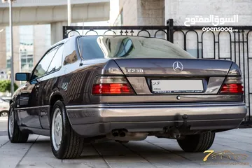  18 Mercedes E230 coupe 1992