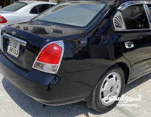  13 هيونداي افانتي xD لون اسود مميز ميتالك  موديل 2000
