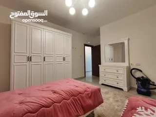  14 شقة مفروشة سوبر ديلوكس للإيجار – عين مصباح  قلب رام الله