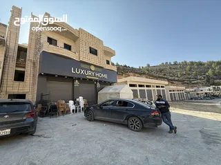  3 مخازن عدد 3 للايجار في منطقة واد القف - بيت كاحل - الخليل