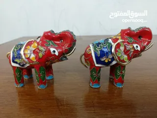  1 An old cloisonné elephant