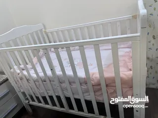  2 سرير بيبي لعمر 4 سنوات