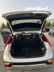  18 Kia niro hybrid full  2022  كيا نيرو هايبرد  فل اضافات  ترخيص 2022                   فحص نخب