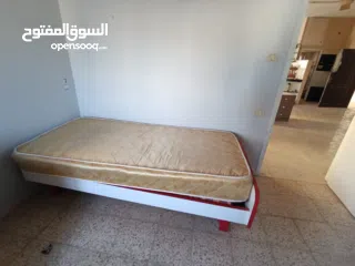  4 بيع اثاث منزلي مستعمل