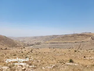  1 ارض للبيع مميزه في بدر الجديده 4700م ذات اطلاله عاليه في حي الاميرات على شارعين