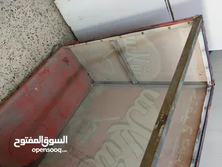  13 عدة كفتيريا مستعملة للبيع
