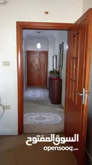  9 شقه ممتازة  للبيع ---اربد -مجمع الشيخ خليل