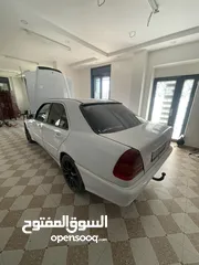  7 مرسيدس شبابية W202 / C220 1996 سيارة مصروفها ؟؟ — ممتاز جدا  / لون ابيض سادة