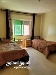  4 شقق للبيع لقطه للإستثمار-شارع الجامعه خلف مجدي مول- بعائد استثماري 11%
