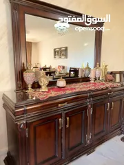  4 غرفة نوم وسفرة وضيوف