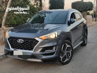  3 هونداي توسان 2020ترخيص2019 فل ماعدا الفتحة للبيع بسعر مغري ع الكاش عداد اصلي 80000كم فقط