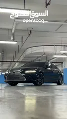  4 Lexus Es300h 2019 Executive Premium Sedan Black Edition Package