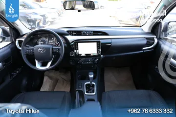  18 Toyota Hilux 2025